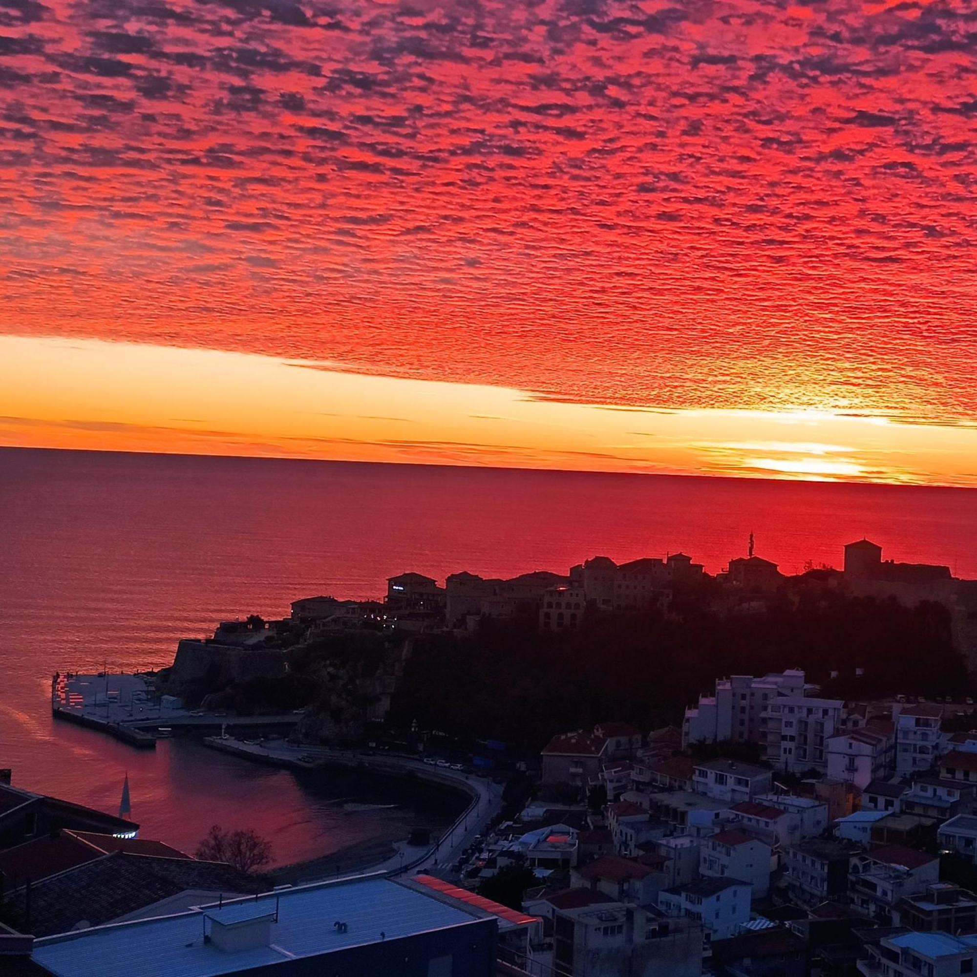 Apartments Radoman Ulcinj Buitenkant foto